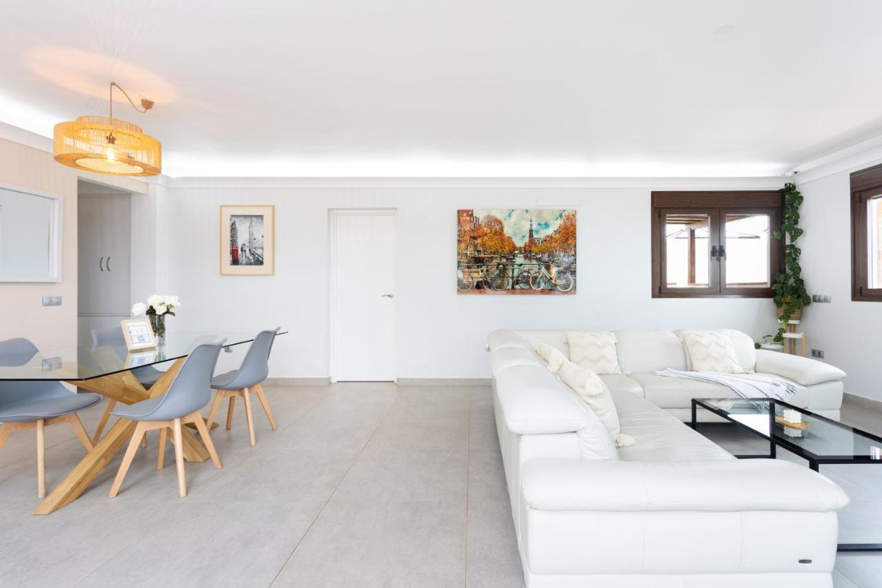 Home2Book Villa Alessandro, Design & Comfort Саузал Екстериор снимка