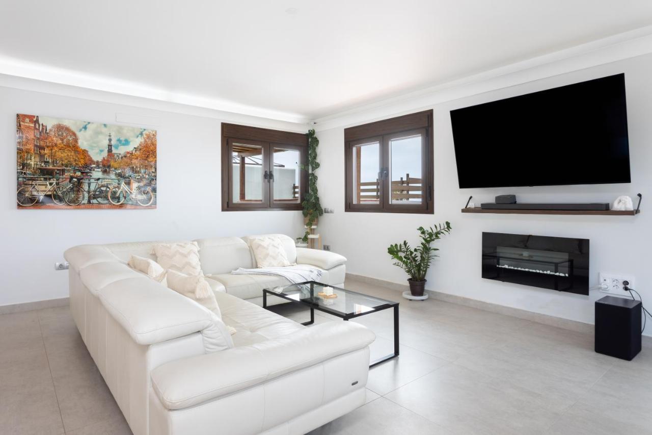 Home2Book Villa Alessandro, Design & Comfort Саузал Екстериор снимка