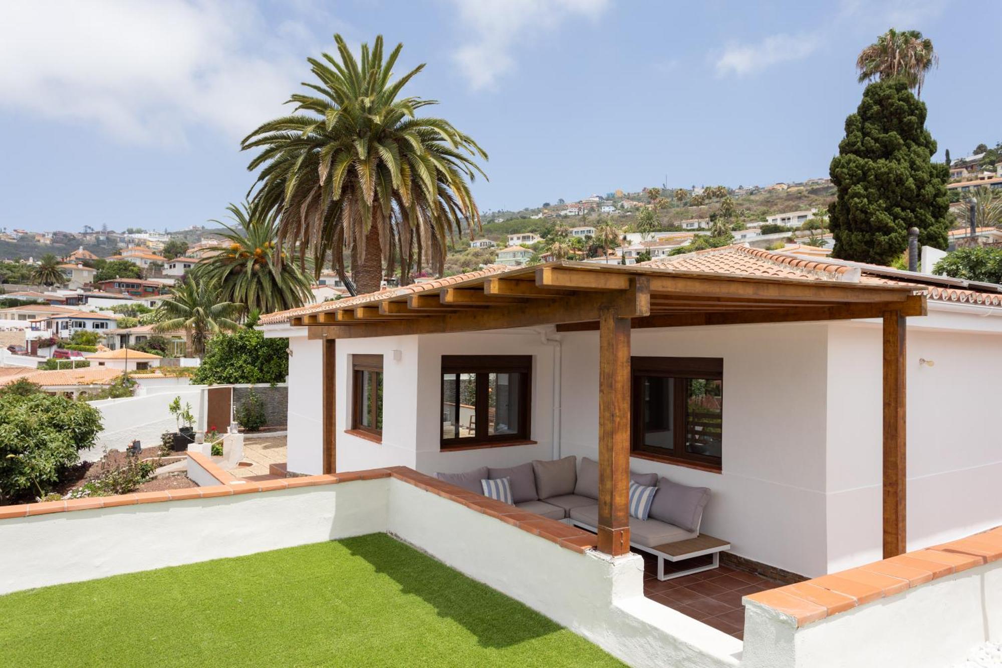 Home2Book Villa Alessandro, Design & Comfort Саузал Екстериор снимка