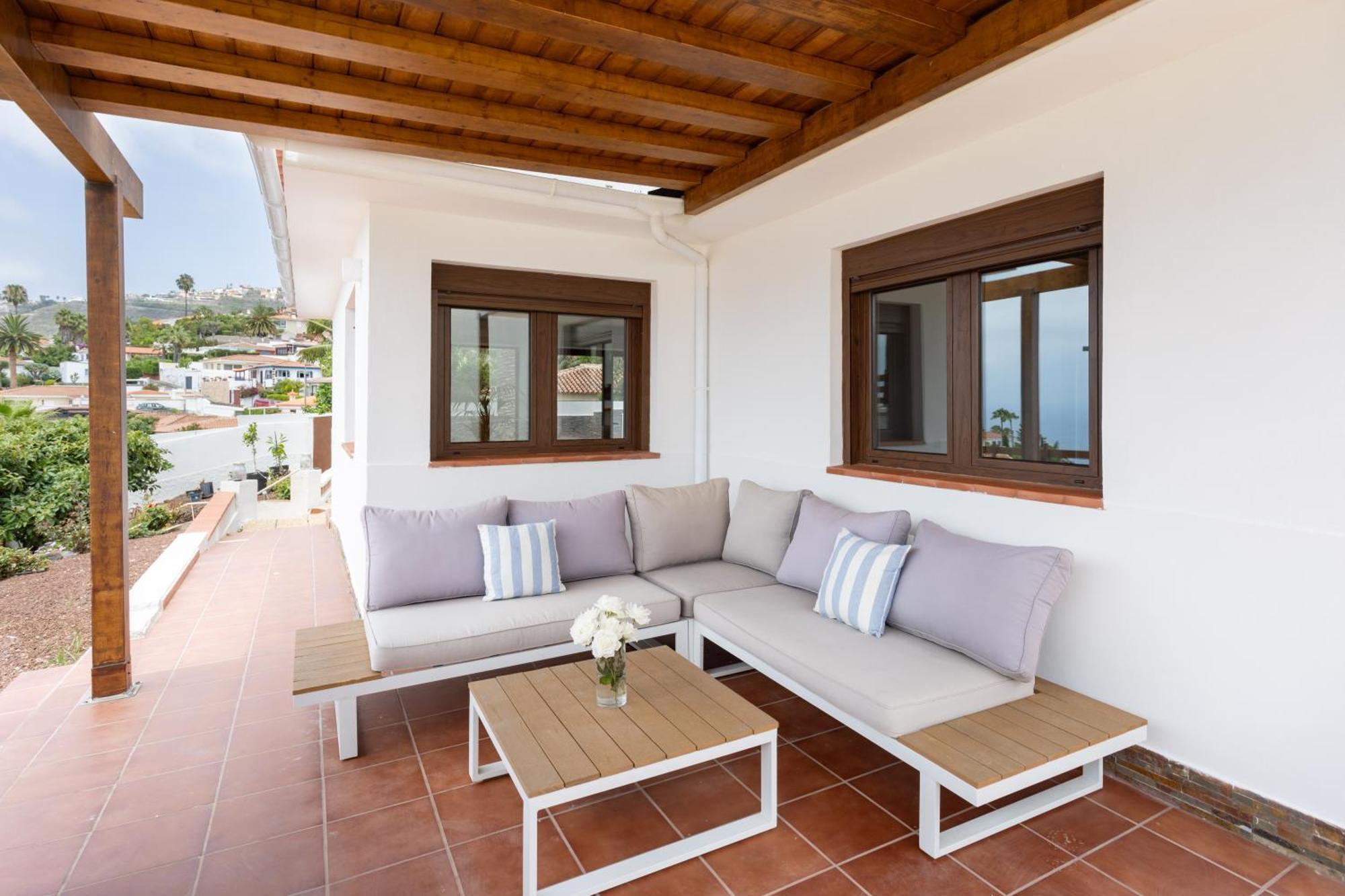 Home2Book Villa Alessandro, Design & Comfort Саузал Екстериор снимка